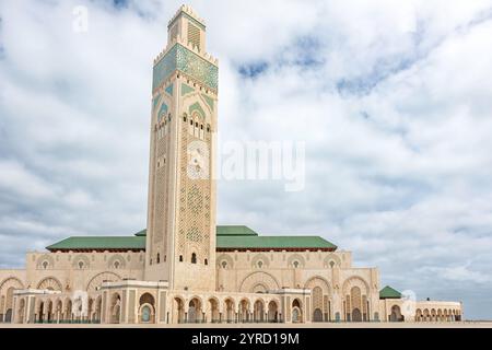 Die Hassan II Moschee in Casablanca ist die zweitgrößte funktionierende Moschee in Afrika. Horizontal. Stockfoto