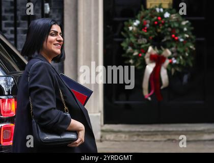 London, Großbritannien. Dezember 2024. Shabana Mahmood, Justizministerin, Lordkanzler, Parlamentsabgeordneter Birmingham Ladywood. Die Minister nehmen an der Kabinettssitzung der Regierung in Downing Street, London, UK, Teil. Credit: Imageplotter/Alamy Live News Stockfoto