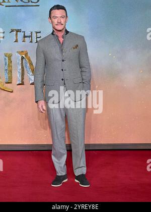 London, Großbritannien. Dezember 2024. Luke Evans nimmt an der britischen Premiere von The Lord of the Rings: The war of the Rohirrim im Odean, Leicester Square, London, Teil. Quelle: LFP/Alamy Live News Stockfoto