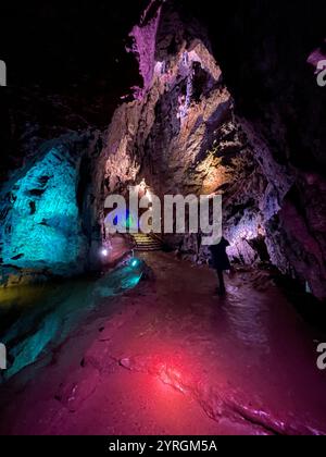 Höhlensystem bei Wookey Hole Visitor Attraction, Somerset, Großbritannien Stockfoto