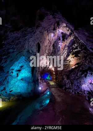 Höhlensystem bei Wookey Hole Visitor Attraction, Somerset, Großbritannien Stockfoto