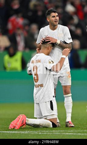 Schlussjubel, Freude, Glueck, Jubel Piero Hincapie Bayer 04 Leverkusen (03) FC Bayern München FCB vs. Bayer 04 Leverkusen DFB-Pokal Achtelfinale 03.12.2024 DFL-BESTIMMUNGEN VERBIETEN DIE VERWENDUNG VON FOTOS ALS BILDSEQUENZEN UND/ODER QUASI-VIDEO Stockfoto