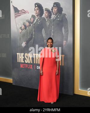 Los Angeles, USA. Dezember 2024. Nicole Avant bei Netflix's THE SIX TRIPLE ACHT Premiere, die am Dienstag im ägyptischen Theater in Hollywood, CA, stattfand. Dezember 2024. (Foto: Sthanlee B. Mirador/SIPA USA) Credit: SIPA USA/Alamy Live News Stockfoto