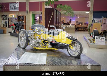 Das Arlen Ness Taxi Tricycle Motorrad 1999 wurde im Motorcycle Museum in Newburgh, New York, ausgestellt Stockfoto