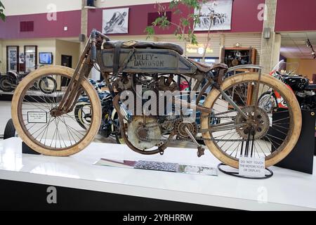 Ein Harley Davidson 8 Valve Dodge City Racer aus dem Jahr 1915 wurde im Motorcycle Museum in Newburgh, New York, ausgestellt. Stockfoto