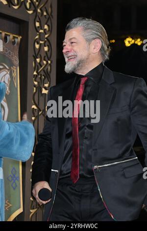 London, UK - 3. Dezember 2024 Andy Serkis bei der britischen Premiere von The Lord of the Rings, The war of the Rohirrim, am 3. Dezember 2024 im Odeon Luxe Leicester Square, London, England. CAP/JOR ©JOR/Capital Pictures Stockfoto