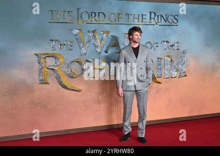 Harleston, Großbritannien. Dezember 2024. Dezember 2024 Benjamin Wainwright bei der britischen Premiere von The Lord of the Rings, The war of the Rohirrim, am 3. Dezember 2024 auf dem Odeon Luxe Leicester Square in London, England. CAP/JOR © JOR/Capital Pictures Credit: Capital Pictures/Alamy Live News Stockfoto