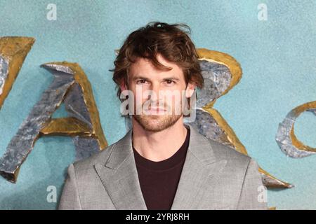 Benjamin Wainwright, der Herr der Ringe: Der Krieg der Rohirrim - Weltpremiere, Leicester Square, London, UK, 3. Dezember 2024 Foto von Richard Stockfoto