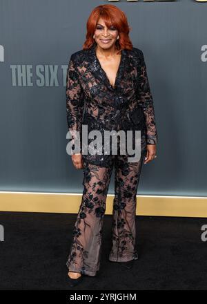 HOLLYWOOD, LOS ANGELES, KALIFORNIEN, USA - 3. DEZEMBER: Donna Biscoe kommt zur Los Angeles Premiere von Netflix 'The Six Triple Eight', die am 3. Dezember 2024 im Egyptian Theatre Hollywood in Hollywood, Los Angeles, Kalifornien, USA stattfindet. (Foto: Xavier Collin/Image Press Agency) Stockfoto