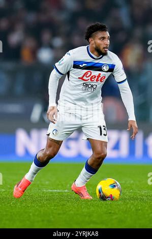 Rom, Italien. Dezember 2024. Ederson von Atalanta BC während des Spiels Der Serie A Enilive zwischen AS Roma und Atalanta BC im Stadio Olimpico am 2. Dezember 2024 in Rom, Italien. Quelle: Giuseppe Maffia/Alamy Live News Stockfoto