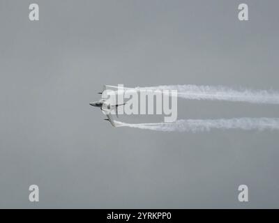 Alenia Aermacchi M-346 Master Jet Trainer im Flug bei der Royal International Air Tattoo Stockfoto