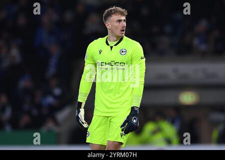 Bielefeld, Deutschland. Dezember 2024. Fussball DFB-Pokal Achtelfinale DSC Arminia Bielefeld - SC Freiburg am 03.12.2024 in der SchuecoArena in Bielefeld Jonas Kersken ( Bielefeld ) DFB-Vorschriften verbieten jede Verwendung von Fotografien als Bildsequenzen und/oder Quasi-Video. Foto: Revierfoto Credit: ddp Media GmbH/Alamy Live News Stockfoto