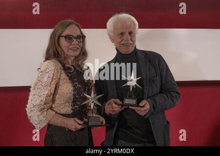 TURIN, ITALIEN - 26. NOVEMBER: Miche Placido und Ornella Muti nehmen am 42. Torino Film Festival 2024 Teil und erhalten den Preis „Stella della Mole“ Stockfoto