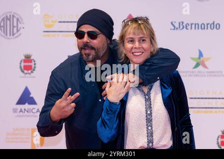 Sorrent, Italien. Dezember 2024. Marco D'Amore und Cecile Allegra nehmen am 4. Dezember 2024 an der Fotokonferenz im „Giornate di Cinema 2024“ in Sorrent, Neapel, Italien, Teil. (Foto: Francesco Luciano/NurPhoto) Credit: NurPhoto SRL/Alamy Live News Stockfoto