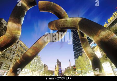 Skulptur Berlin . Kaiser-Wilhelm-Gedächtniskirche. Berlin. Deutschland Stockfoto