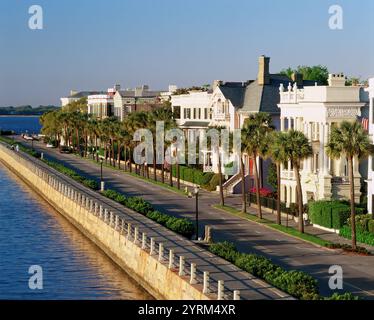 Aus der Vogelperspektive der ante-Bellum-Häuser bei East Battery. Charleston. South Carolina, USA Stockfoto