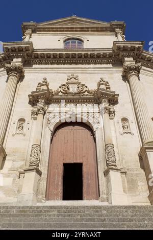 Italien, Sizilien, Ragusa Ibla, Blick auf die Fassade der barocken Kirche Anime Sante del Purgatorio (XIII Jh. n. Chr.) Stockfoto