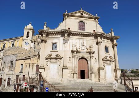 Italien, Sizilien, Ragusa Ibla, Blick auf die Fassade der barocken Kirche Anime Sante del Purgatorio (XIII Jh. n. Chr.) Stockfoto