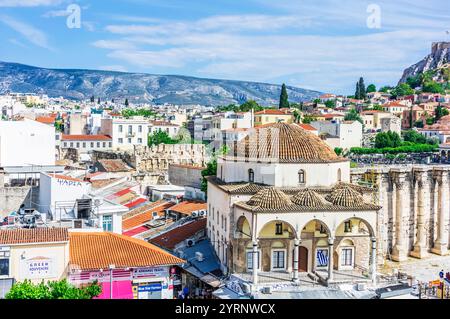 Blick auf die byzantinische Kirche auf dem Monastiraki-Platz, Athen, Griechenland Stockfoto