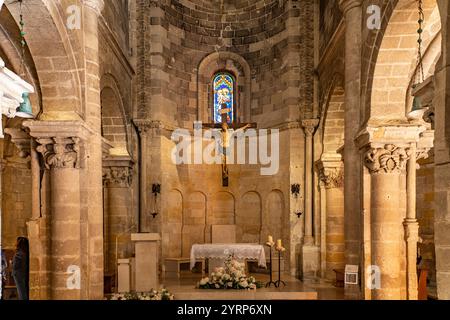 Inneres der Kirche Chiesa di San Giovanni Battista, Matera, Basilicata, Italien, Europa Stockfoto