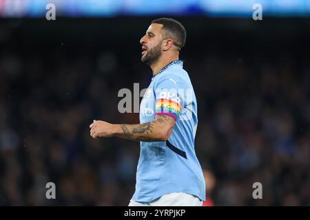 Kyle Walker von Manchester City während des Premier League-Spiels Manchester City gegen Nottingham Forest im Etihad Stadium, Manchester, Großbritannien, 4. Dezember 2024 (Foto: Alfie Cosgrove/News Images) Stockfoto