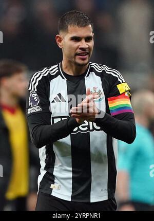 Bruno Guimaraes von Newcastle United während des Premier League-Spiels im St. James' Park, Newcastle upon Tyne. Bilddatum: Mittwoch, 4. Dezember 2024. Stockfoto