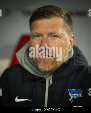 Köln, Deutschland. Dezember 2024. Andreas Zecke Neuendorf (Berlin) 1. FC Köln - Hertha BSC Berlin 04.12.2024 Copyright (nur für journalistische Zwec Stockfoto