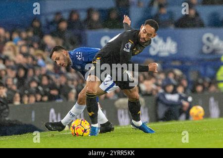 Während des Premier League-Spiels zwischen Everton und Wolverhampton Wanderers im Goodison Park, Liverpool am Mittwoch, 4. Dezember 2024. (Foto: Mike Morese | MI News) Credit: MI News & Sport /Alamy Live News Stockfoto