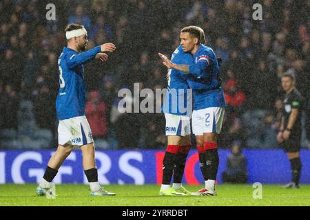 Glasgow, Großbritannien. Dezember 2024. Die Rangers spielten Kilmarnock im William Hill Scottish Premiership Spiel im Ibrox Stadium in Glasgow, Schottland. Das Ergebnis war die Rangers 6 - 0 Kilmarnock. Die Torschützen waren J. Tavernier 37 Minuten Danilo 53 Minuten, H. Igamane 55 Minuten, V. Černý 61 Minuten, C. Dessers 69 Minuten und 77 Minuten. Quelle: Findlay/Alamy Live News Stockfoto