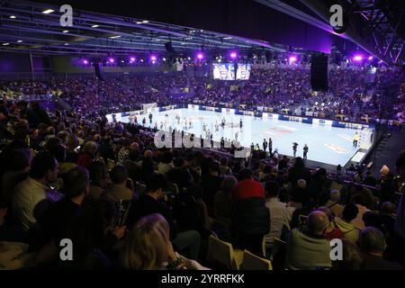 Nantes, Frankreich. Dezember 2024. Neodiff XXL von HBC Nantes während des Handballspiels der EHF Champions League, Group Phase zwischen HBC Nantes und SC Magdeburg am 4. Dezember 2024 im Neodif XXL in Nantes, Frankreich - Foto Julien Kammerer/DPPI Credit: DPPI Media/Alamy Live News Stockfoto