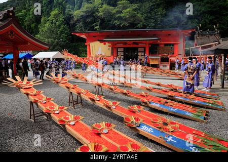 Nachi Ogi Festival: Ogi Mikoshi, Stadt Nachikatsuura, Präfektur Wakayama Stockfoto