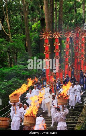 Nachi Ogi Festival: Ogi Mikoshi, Stadt Nachikatsuura, Präfektur Wakayama Stockfoto