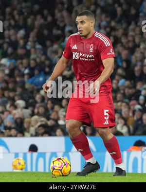 Dezember 2024; Etihad Stadium, Manchester, England; Premier League Football, Manchester City gegen Nottingham Forest; Murillo of Nottingham Forest Stockfoto