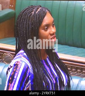 Kemi Badenoch nimmt im Juli 2024 an der parlamentsversammlung Teil. Badenoch, (* 2. Januar 1980) britischer Politiker, der seit 2024 als Shadow Secretary of State for Housing, Communities and Local Government tätig war und von 2023 bis 2024 Secretary of State for Business and Trade war. Von 2022 bis 2024 war sie Präsidentin des Board of Trade und Ministerin für Frauen und Gleichstellung. Als Mitglied der Konservativen Partei war sie seit 2017 Parlamentsabgeordnete für North West Essex, zuvor Saffron Walden Stockfoto