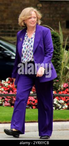 Angela Smith (Baroness Smith, Labour Leader im House of Lords) kommt in der Londoner Downing Street an, um nach der Wahl ihre neue Rolle in der Labour-Regierung zu übernehmen. Juli 2024. Stockfoto