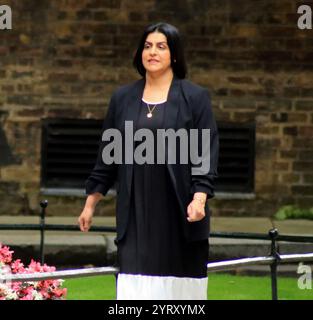 Shabana Mahmood (Lordkanzlerin und Justizministerin) kommt in der Londoner Downing Street an, um nach der Wahl ihre neue Rolle in der Labour-Regierung zu übernehmen. Juli 2024. Stockfoto