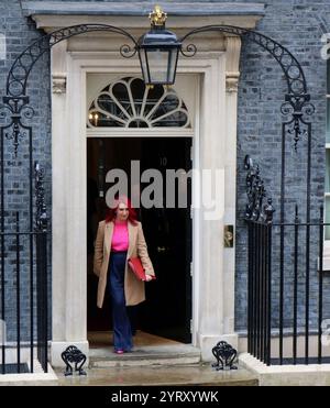 Louise Haigh (Verkehrsministerin) kommt in der Londoner Downing Street an, um nach der Wahl ihre neue Rolle in der Labour-Regierung zu übernehmen. Juli 2024. Stockfoto