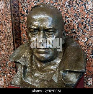 MARSCHALL G.K. SCHUKOV; 1980; Bronzeguss von I.G. PERSHUDCHEV; Zentralmuseum des Großen Vaterländischen Krieges. Georgi Konstantinowitsch Schukow (* 1. Dezember 1896–18. Juni 1974) war ein sowjetischer General der Roten Armee, der zum Generalstabschef ernannt wurde. Stockfoto