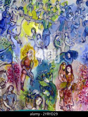 Wandteppich in der Chagall State Hall, in der Knesset (Parlamentsgebäude), in Jerusalem, Israel. Benannt nach dem in Russland geborenen jüdischen Künstler Marc Chagall (1887–1985). Die Halle beherbergt Gobelins (Wandteppiche), die von Chagall an der Ostwand entworfen wurden. Sie wurden am 18. Juni 1969 in Anwesenheit des Staatspräsidenten gehängt. Die Wandteppiche zeigen biblische Motive, Motive aus Chagalls Kindheit in Witebsk in Russland und Motive aus der modernen jüdischen Geschichte. Stockfoto