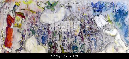 Wandteppich in der Chagall State Hall, in der Knesset (Parlamentsgebäude), in Jerusalem, Israel. Benannt nach dem in Russland geborenen jüdischen Künstler Marc Chagall (1887–1985). Die Halle beherbergt Gobelins (Wandteppiche), die von Chagall an der Ostwand entworfen wurden. Sie wurden am 18. Juni 1969 in Anwesenheit des Staatspräsidenten gehängt. Die Wandteppiche zeigen biblische Motive, Motive aus Chagalls Kindheit in Witebsk in Russland und Motive aus der modernen jüdischen Geschichte. Stockfoto