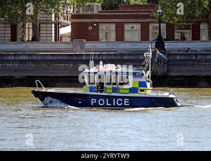 Metropolitan Police Thames River Patrouille in Westminster, London. Juni 2020 Stockfoto