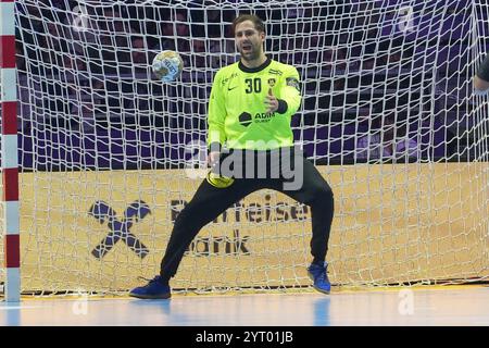 Nantes, Frankreich. Dezember 2024. 30 Ignacio Biosca VON HBC NANTES während des Handballspiels der EHF Champions League, Group Phase zwischen HBC Nantes und SC Magdeburg am 4. Dezember 2024 im Neodif XXL in Nantes, Frankreich. Foto: Laurent Lairys/ABACAPRESS. COM Credit: Abaca Press/Alamy Live News Stockfoto