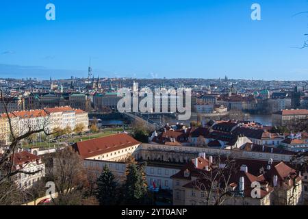Der Blick von der Prager Burg auf die Prager Skyline Stockfoto