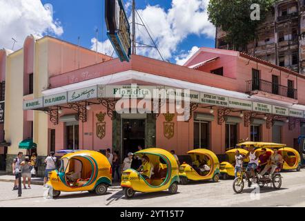 Der berühmte Veranstaltungsort von El Floridita, an dem Ernst Hemingway in der Innenstadt von La Habana, Havanna, Kuba, abhielt Stockfoto