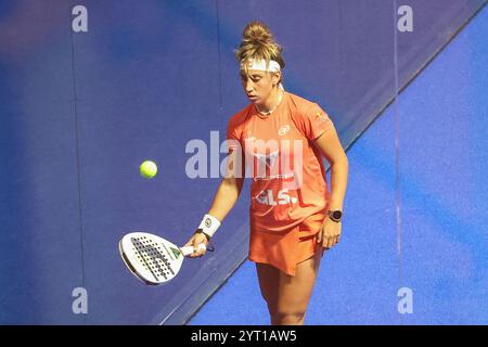 Mailand, Italien. Dezember 2024. Beatriz Gonzalez Fernandez während Premier Padel Milano P1, Padel Match in Mailand, Italien, 05. Dezember 2024 Credit: Independent Photo Agency/Alamy Live News Stockfoto