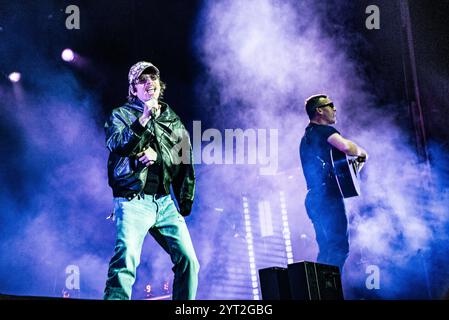 Cage the Elephant: Brad Shultz, Matt Shultz tritt am 1. Tag des Corona Capital Music Festivals 2024 im Autódromo Hermanos Rodríguez auf Stockfoto