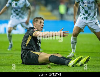 Guimaraes, Guimaraes, Portugal. Dezember 2024. VIKTOR GYOKERES Spieler von Sporting CP sah, wie er 2024/25 am 5. Dezember 2024 in Guimaraes, Portugal, beim Spiel von Moreirense FC und Sporting beim Estadio Comendador Joaquim de Almeida Freitas Elfmeter gewann. Endpunktzahl Moreirense 2 - 1 Sporting CP (Credit Image: © Miguel Lemos/ZUMA Press Wire) NUR REDAKTIONELLE VERWENDUNG! Nicht für kommerzielle ZWECKE! Stockfoto