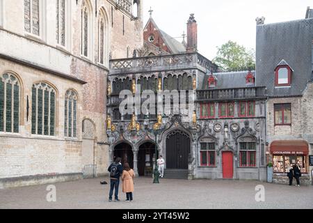 Romanische und gotische Basiliek van het Heilig Bloed te Brügge / Basilique du Saint-sang de Brügge (Brügge Basilika des Heiligen Blutes) erbaut im XII. jahrhundert Stockfoto