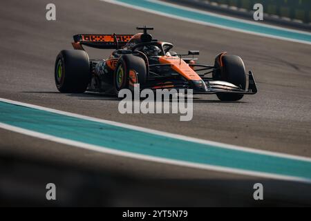 Abu Dhabi, VAE. Dezember 2024. 28 HIRAKAWA Rio (Jan), McLaren F1 Team MCL38, Action während des Formel-1-Etihad Airways Abu Dhabi Grand Prix 2024, 24. Runde der Formel-1-Weltmeisterschaft 2024 vom 6. Bis 8. Dezember 2024 auf dem Yas Marina Circuit in Abu Dhabi, Vereinigte Arabische Emirate. Quelle: Unabhängige Fotoagentur/Alamy Live News Stockfoto