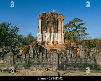 Ruinen von Wat Chetuphon in Sukhothai, Thailand Stockfoto